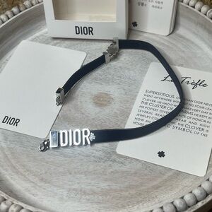 Dior beauty choker